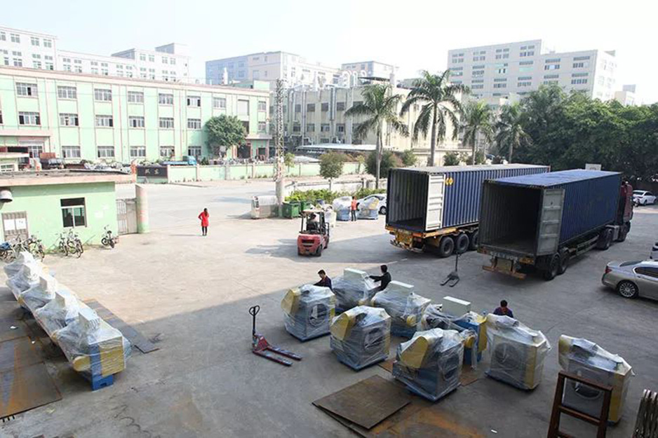 东莞金铸机械16台平面自动抛光机出口印度